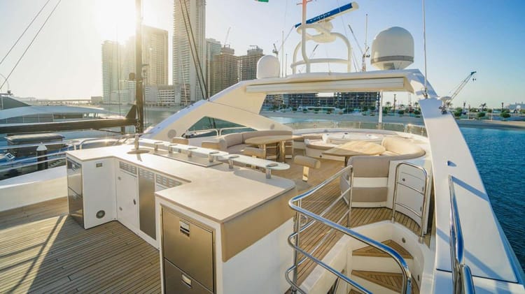 Celestial Majesty Horizon 140 Yacht — photo 4