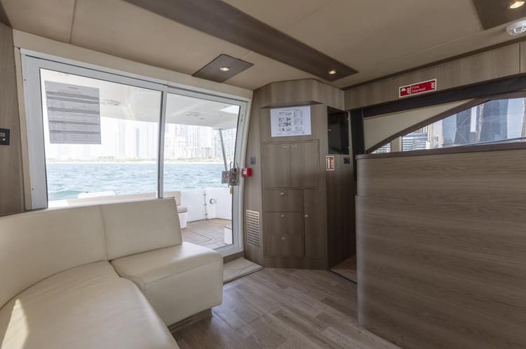 Explorer Goldeon Toro 51 Yacht — photo 6