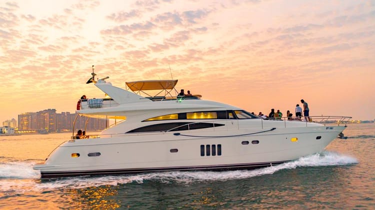 Voyager Elite Seashell 82 Yacht — photo 2