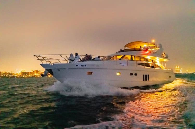 Voyager Elite Seashell 82 Yacht — photo 4