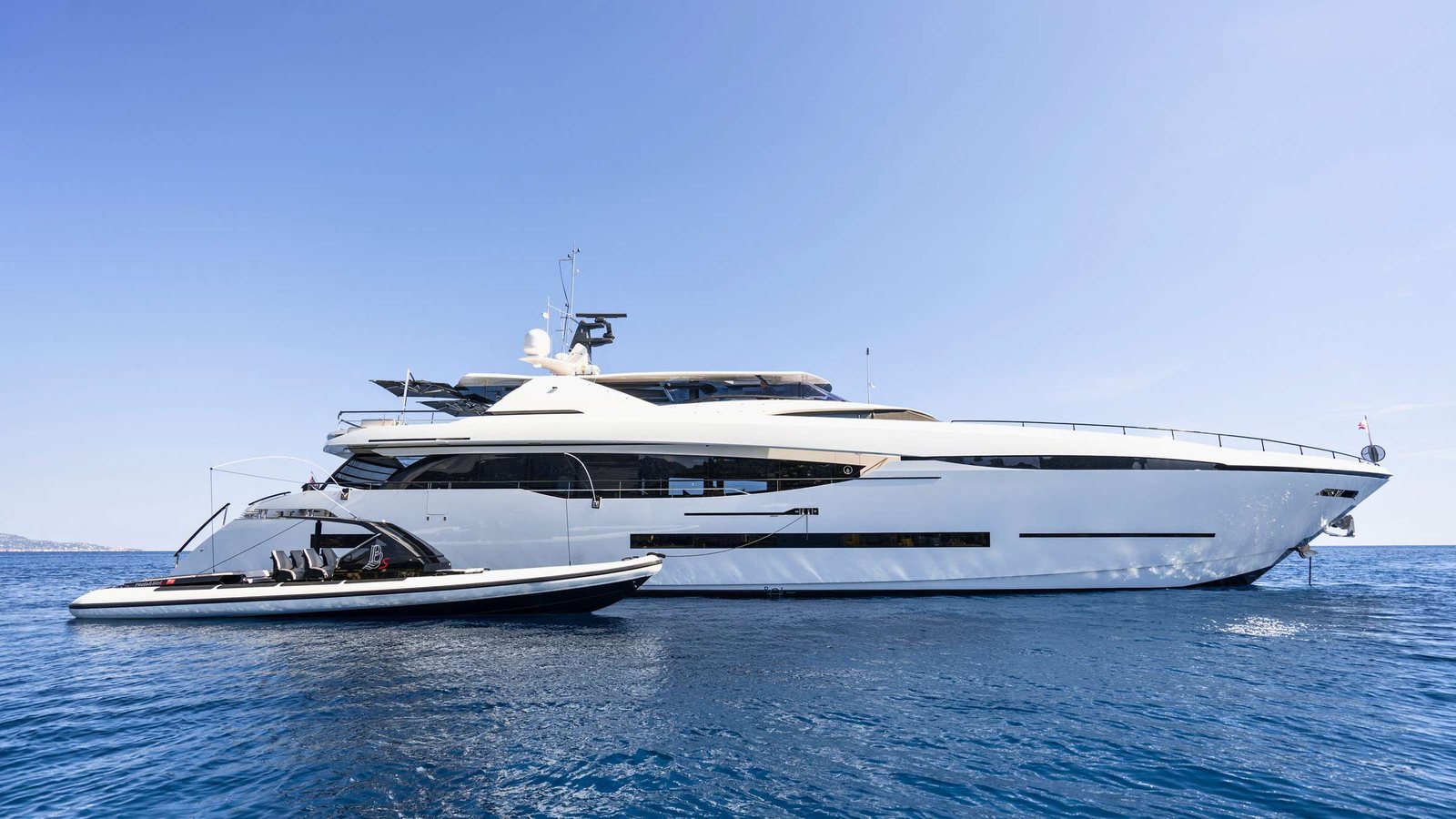 Odyssey 140 Yacht