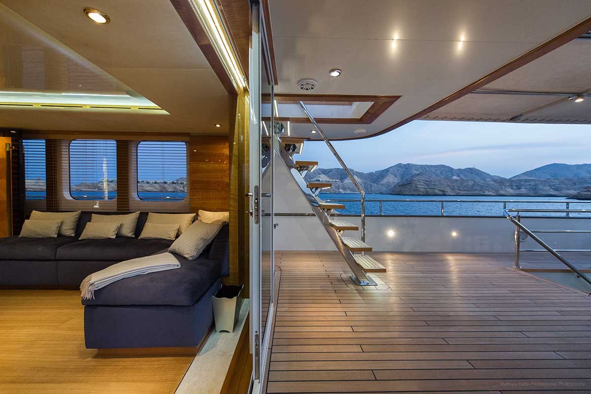 AMARA aft deck lounge opening to the sea