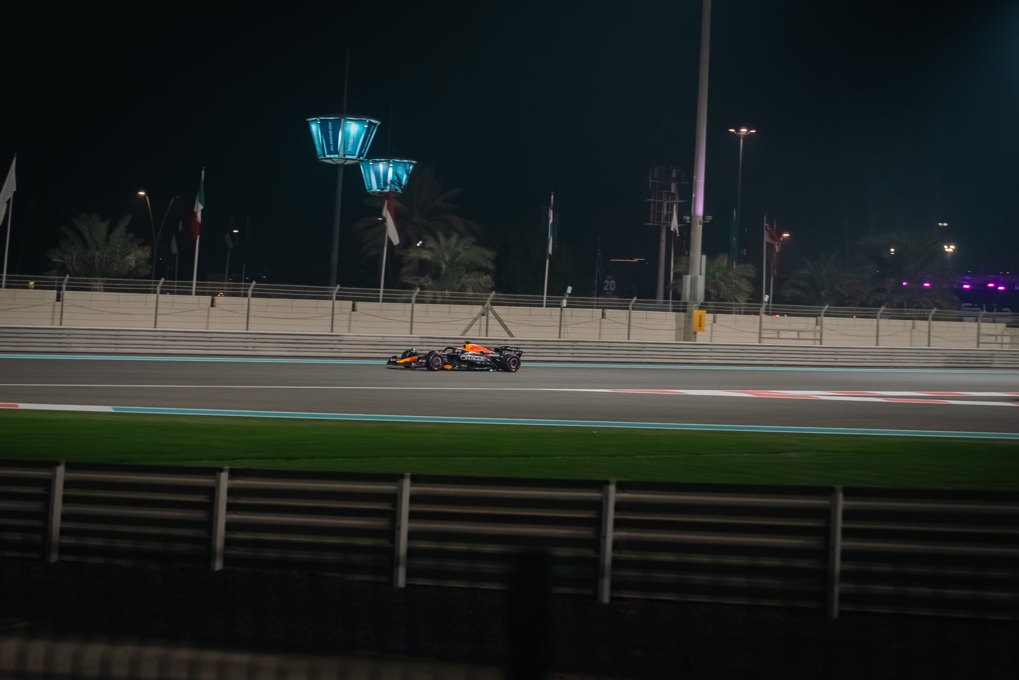 Night racing seen from the yacht