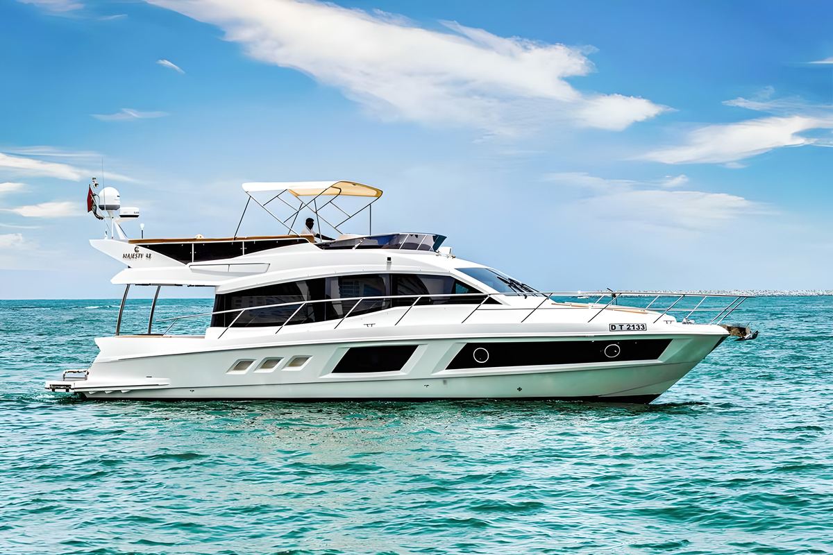 Nexus 52 Yacht