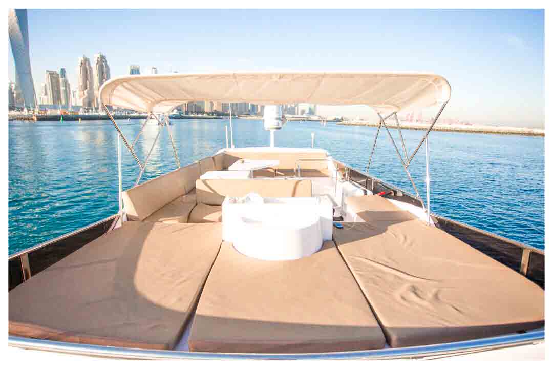 Majesty 48 ft. yacht booking Dubai