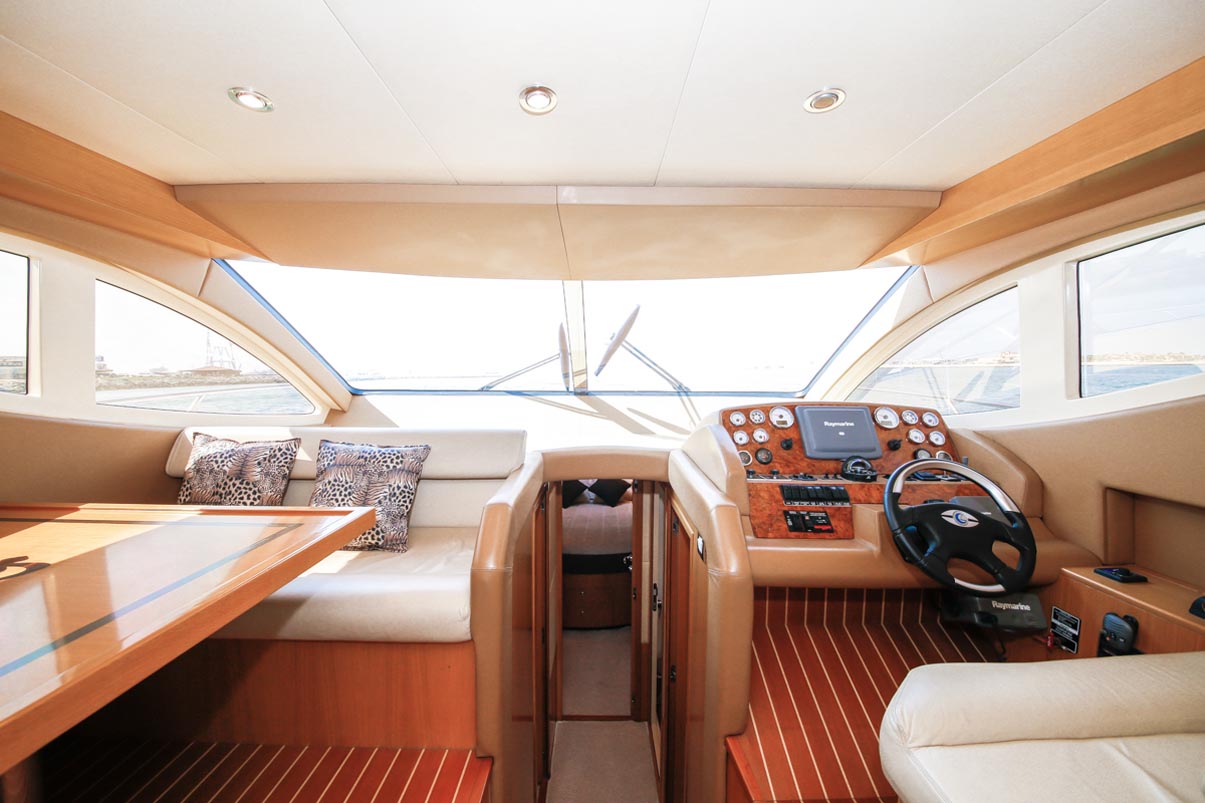 Explorer Goldeon Poseidon 44 ft. yacht with best price in Dubai