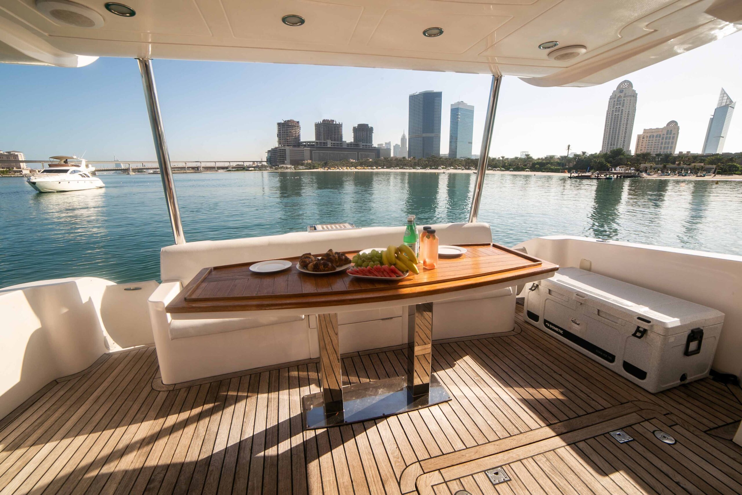 Explorer Goldeon Nightingale 55 ft. yacht charter Dubai