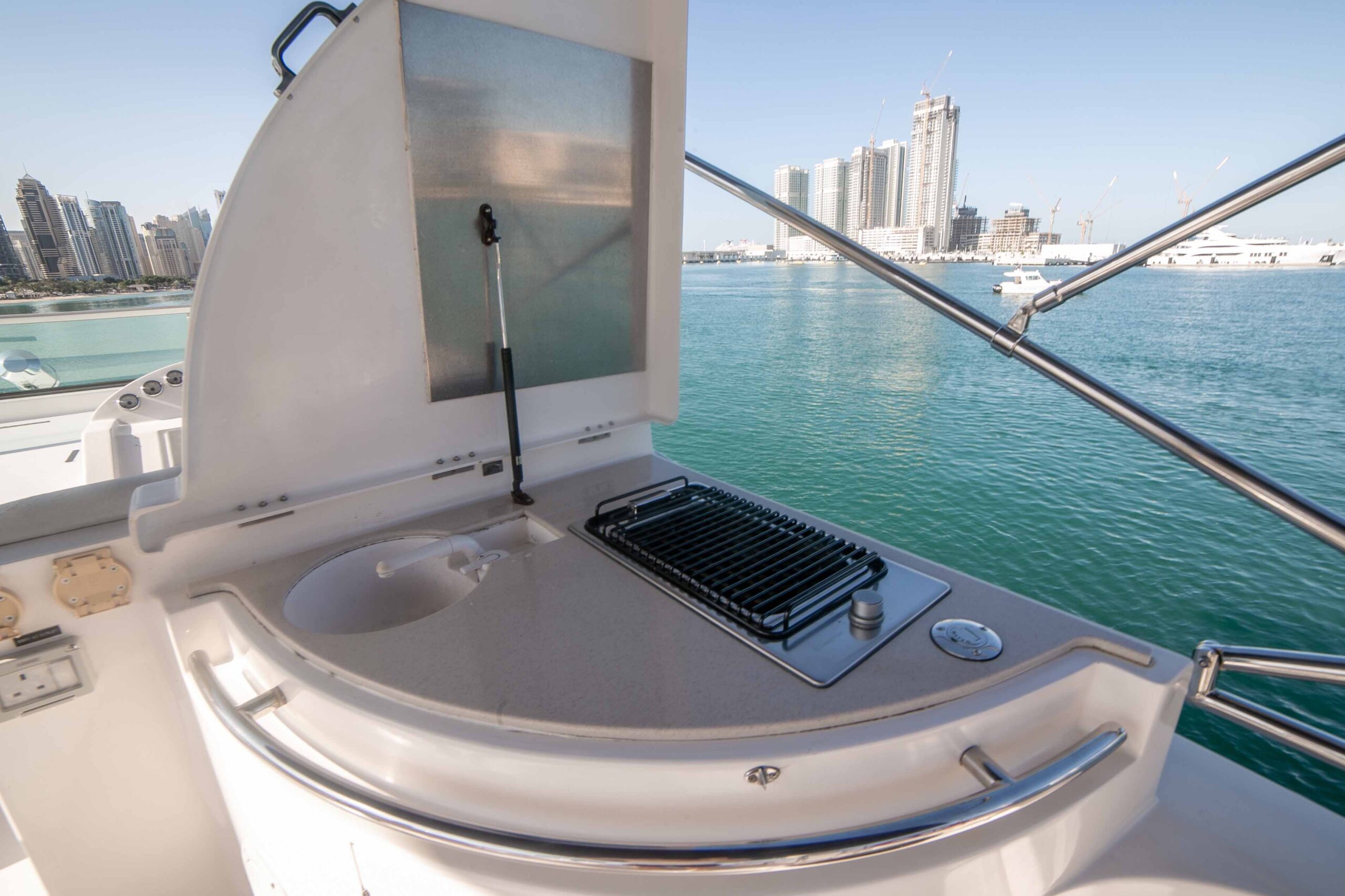 Explorer Goldeon Nightingale 55 ft. yacht with best price in Dubai