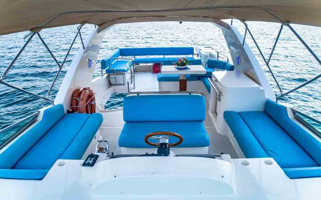Voyager Elite Waterfront 64ft Yacht yacht rental Dubai