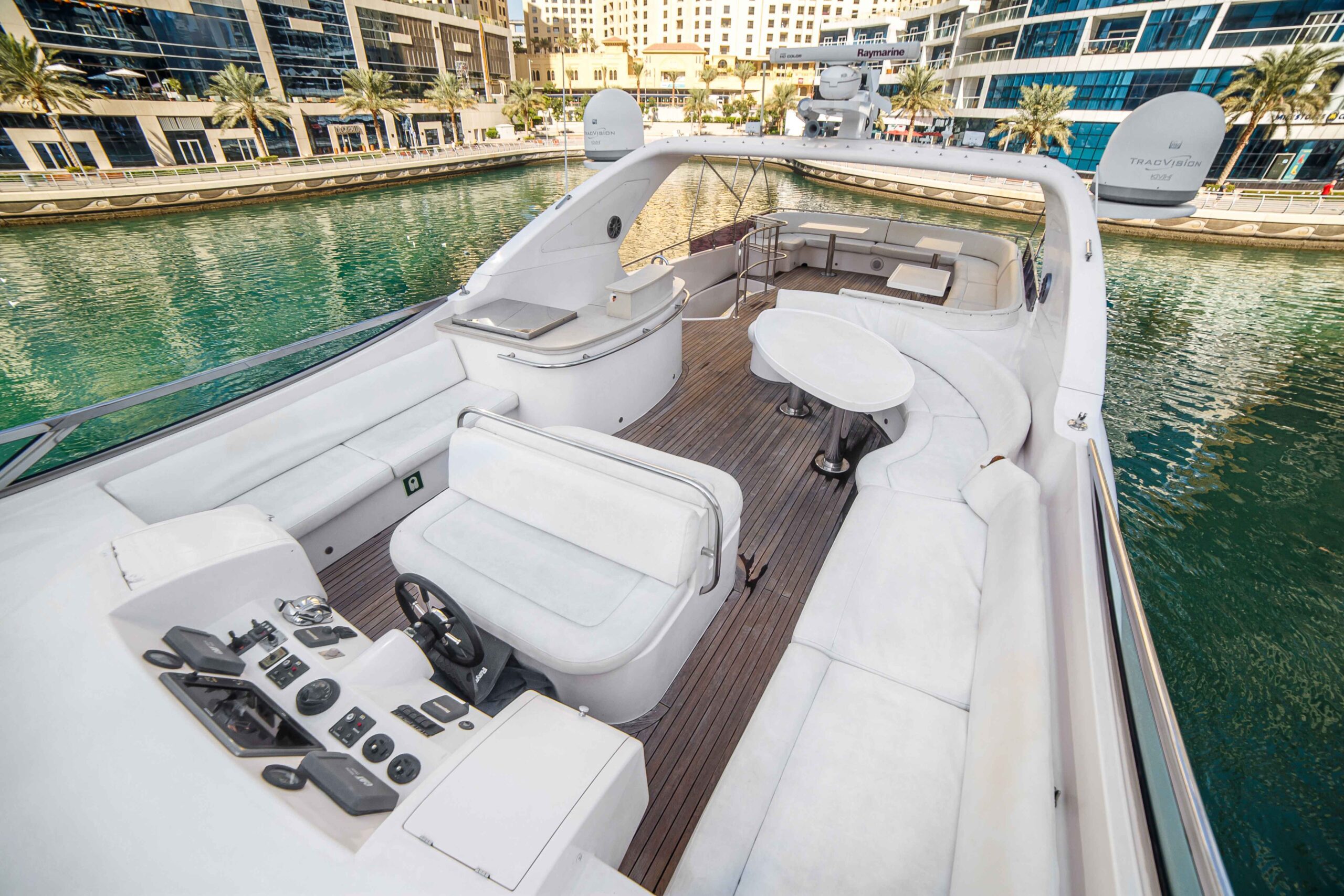 Voyager Elite Maestro 88ft Yacht yacht hire Dubai