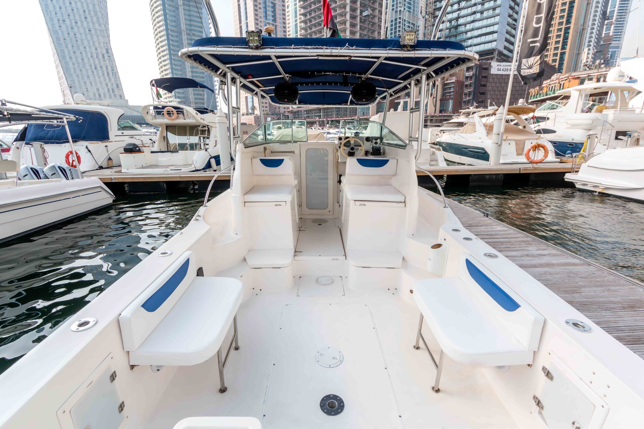 Explorer Goldeon Quest 31 ft. yacht booking Dubai