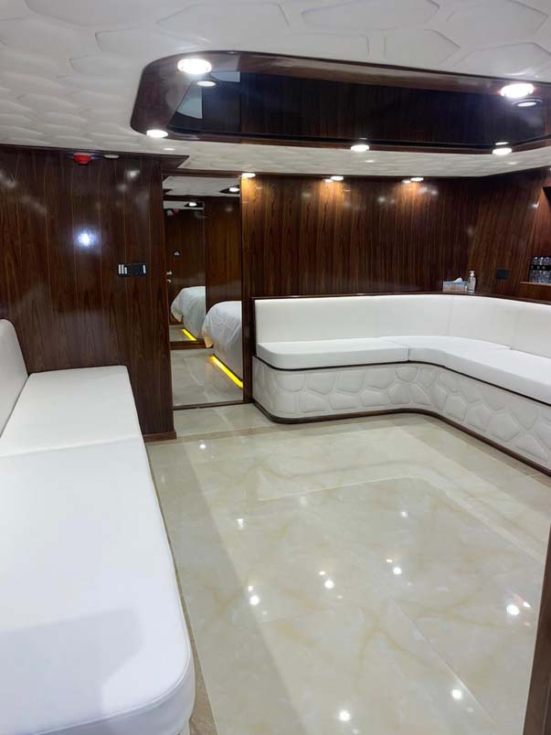 Virgo 88 ft. yacht charter Dubai