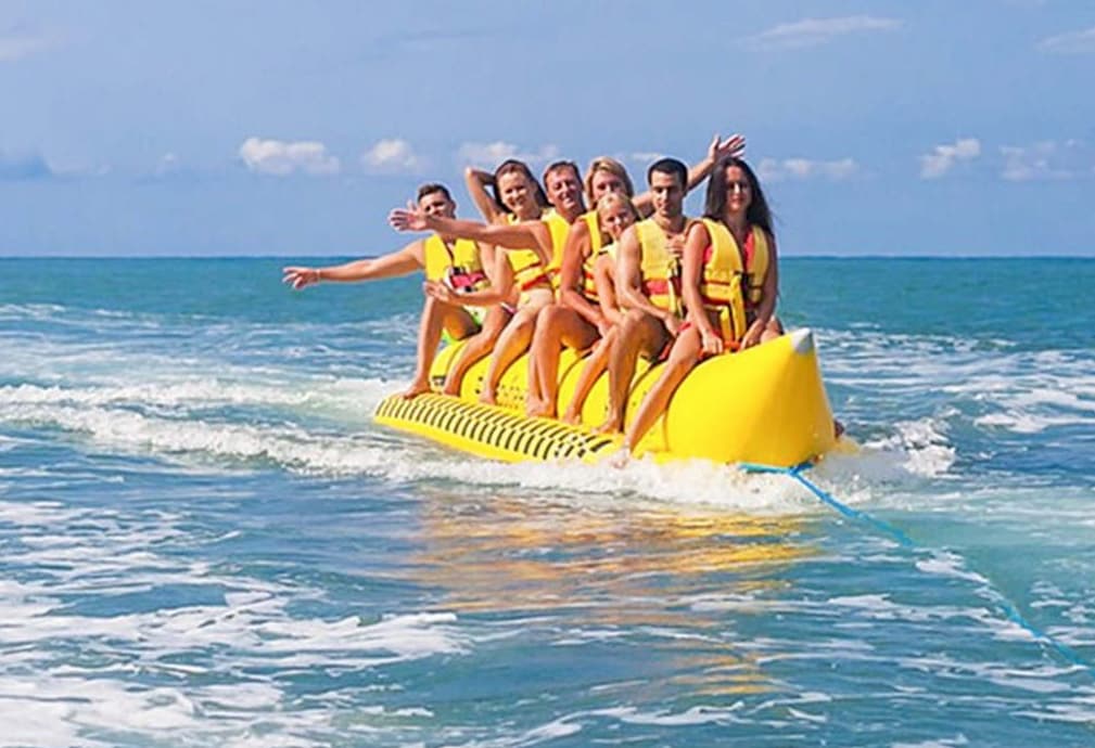 Banana boat ride Dubai