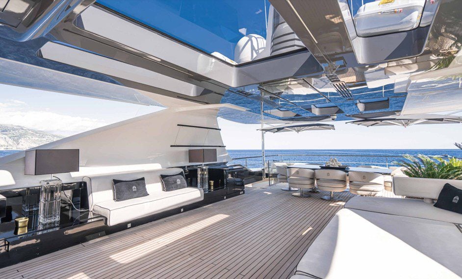 Saffuriya 130 ft. yacht with best price in Dubai