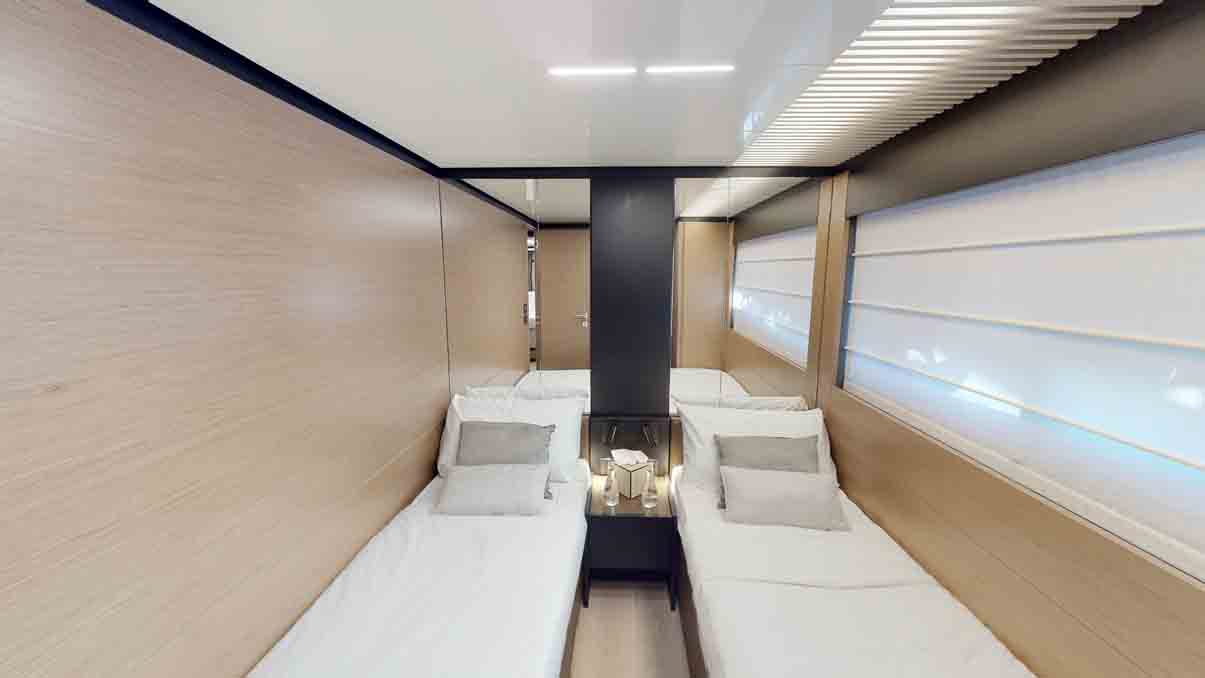 Sunseeker 78 ft. yacht hire Dubai