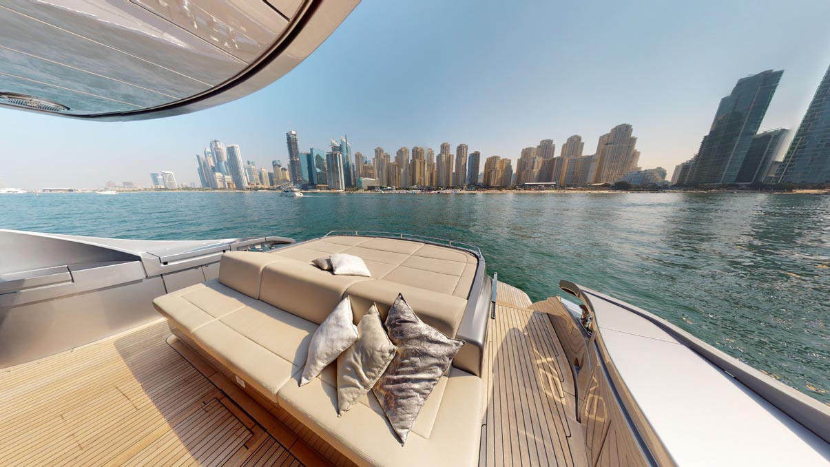Pershing 84 ft. yacht charter Dubai