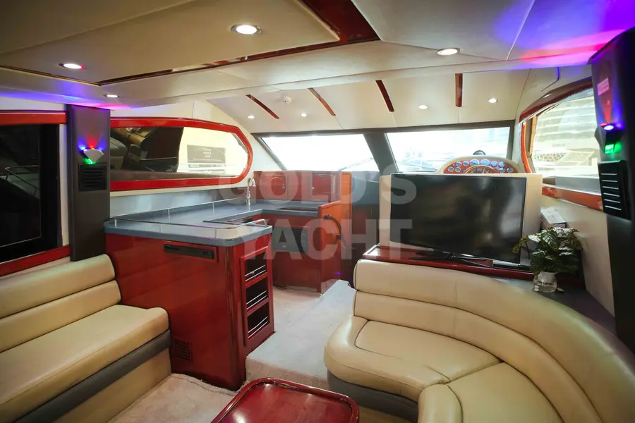 Explorer Goldeon Stellar 60 Yacht