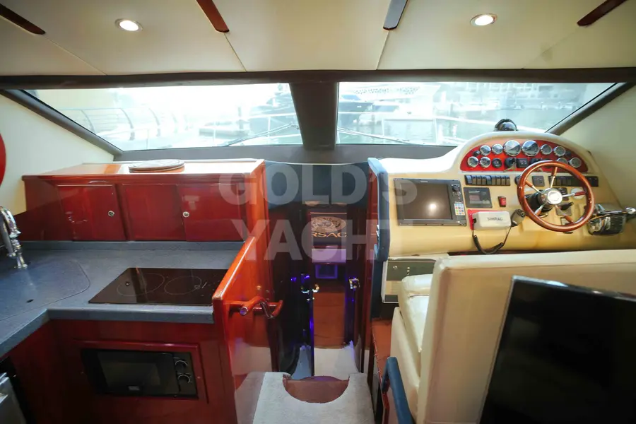 Explorer Goldeon Stellar 60 Yacht