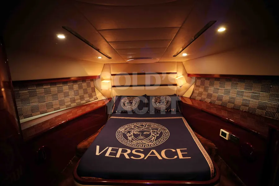 Explorer Goldeon Stellar 60 Yacht