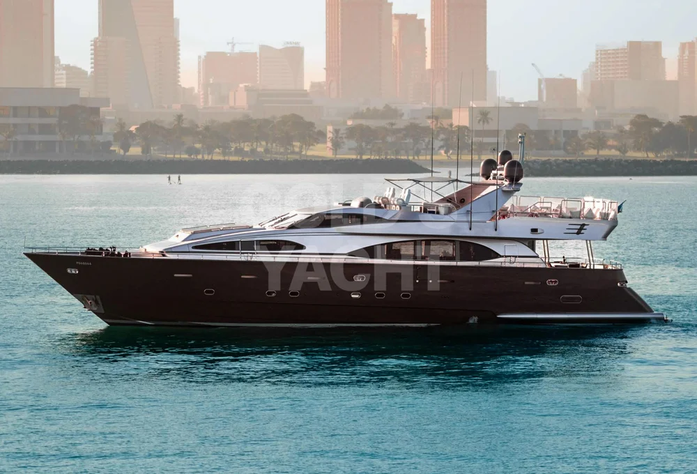 Medusa 100 ft — 100ft charter yacht in Dubai Harbour, Dubai