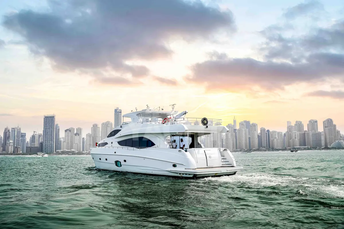 Majesty 105 ft — 105ft charter yacht in Dubai Harbour, Dubai