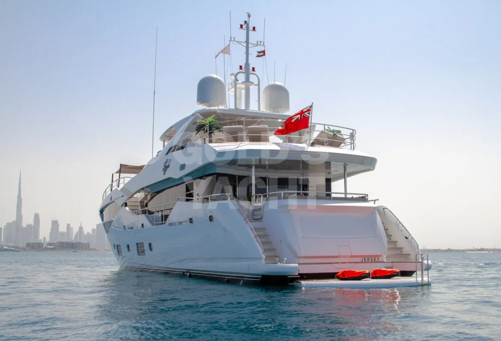 Eclipse Sovereign Moonlight 130 Yacht