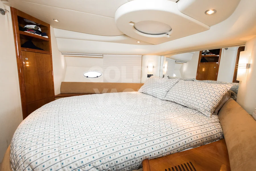 Explorer Goldeon Minstrel 41 Yacht — photo 17