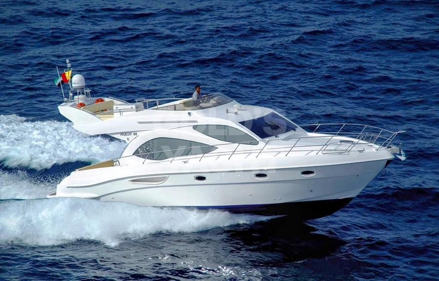 Explorer Goldeon Poseidon 44 Yacht — photo 2