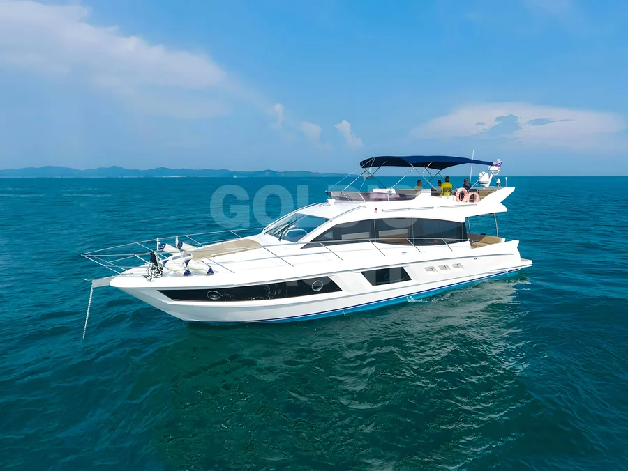 Majesty 50 ft — 50ft charter yacht in Dubai Marina, Dubai