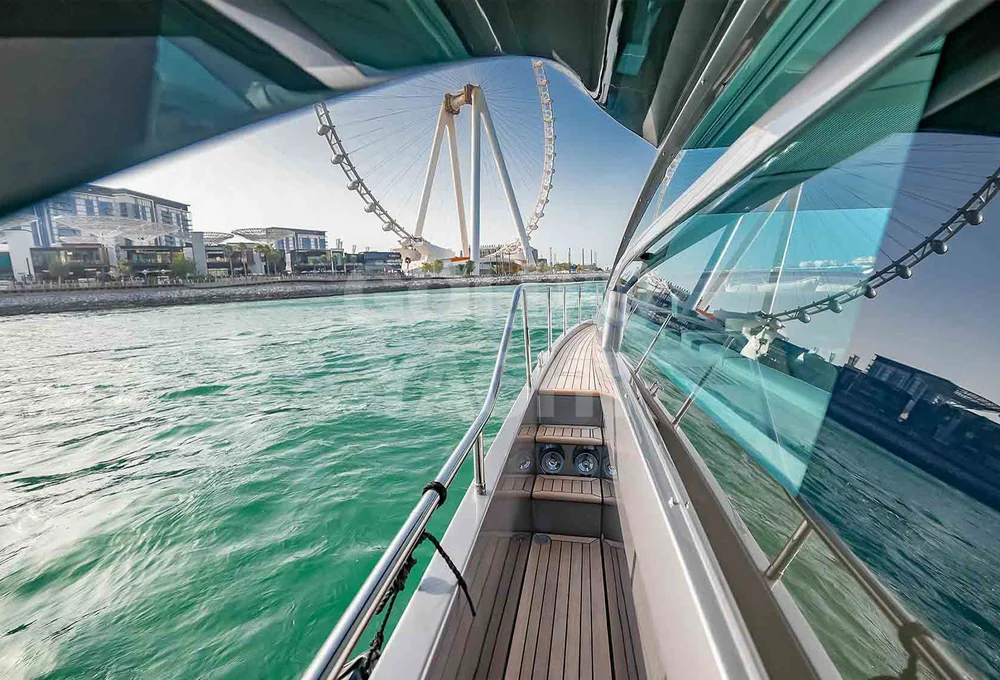 Sunseeker 60 ft — 60ft charter yacht in Dubai Harbour, Dubai