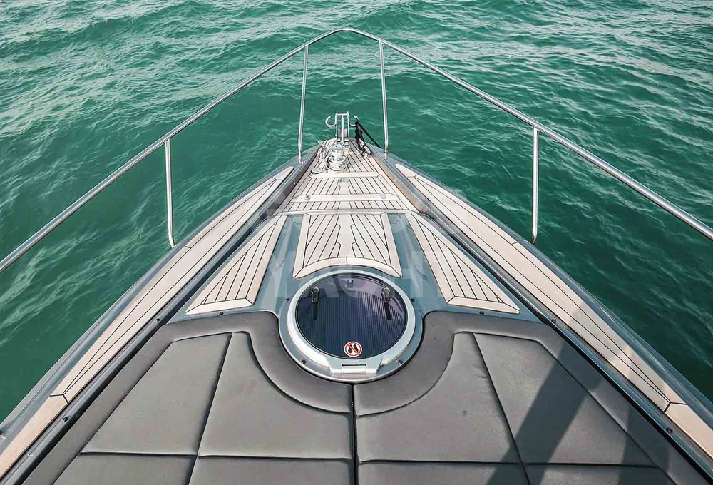 Sunseeker 60 ft — 60ft charter yacht in Dubai Harbour, Dubai