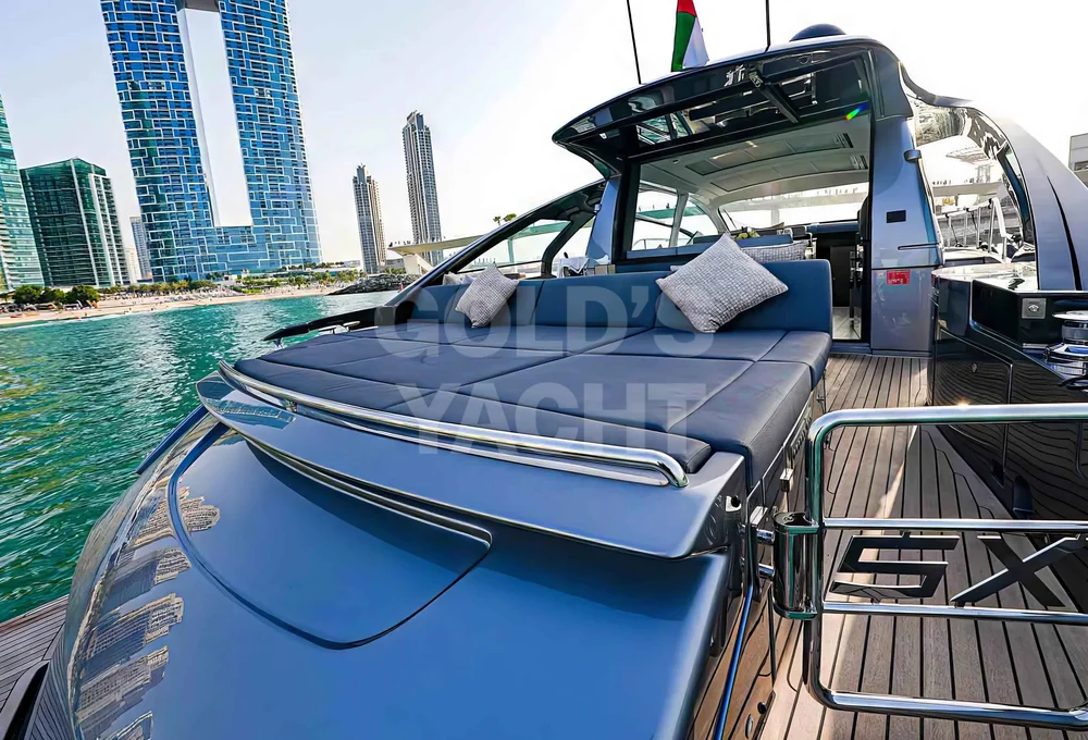 Sunseeker 60 ft — 60ft charter yacht in Dubai Harbour, Dubai