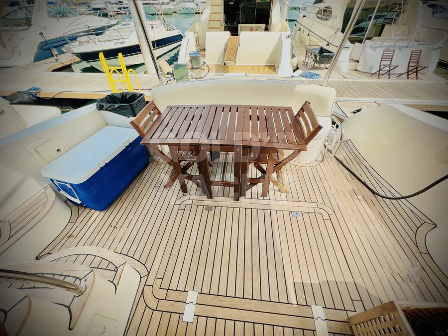 Explorer Goldeon Nightingale 65 Yacht