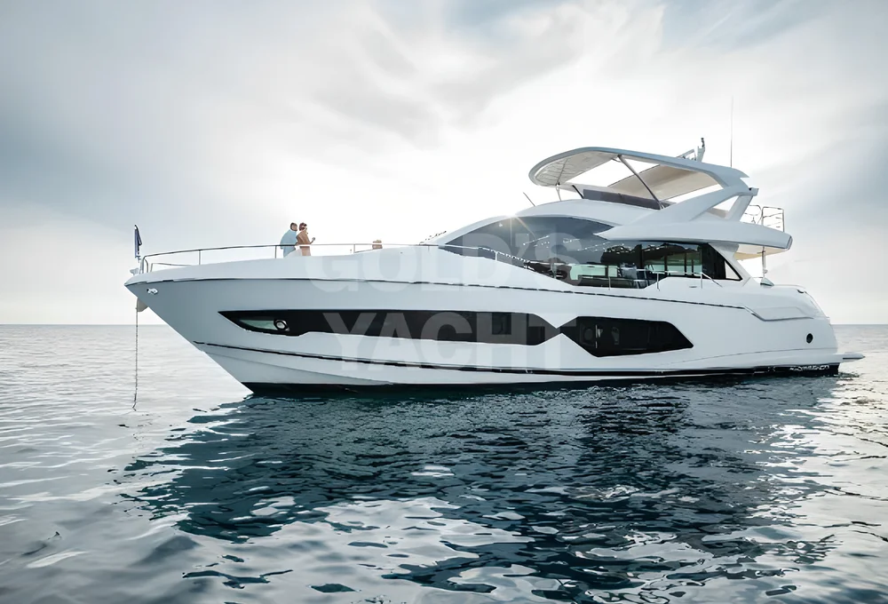 Sunseeker 70 ft — 70ft charter yacht in Dubai Harbour, Dubai