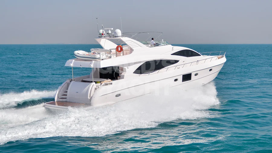 Majesty 80 ft — 80ft charter yacht in Dubai Harbour, Dubai