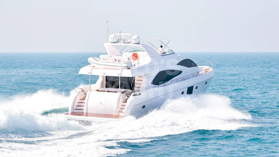 Majesty 80 ft — 80ft charter yacht in Dubai Harbour, Dubai