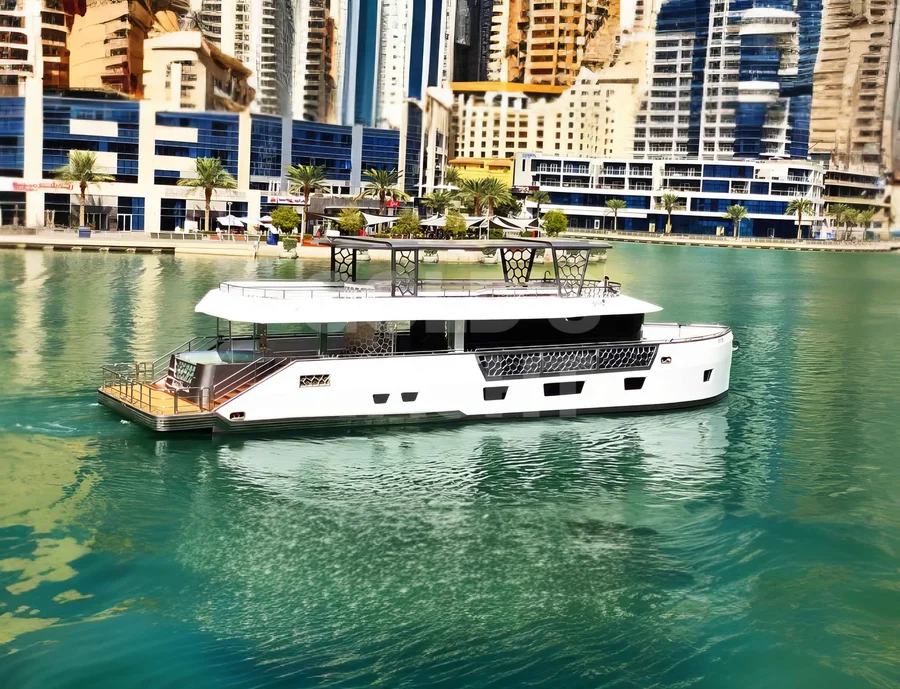 Virgo 95 ft — 95ft charter yacht in Dubai Harbour, Dubai